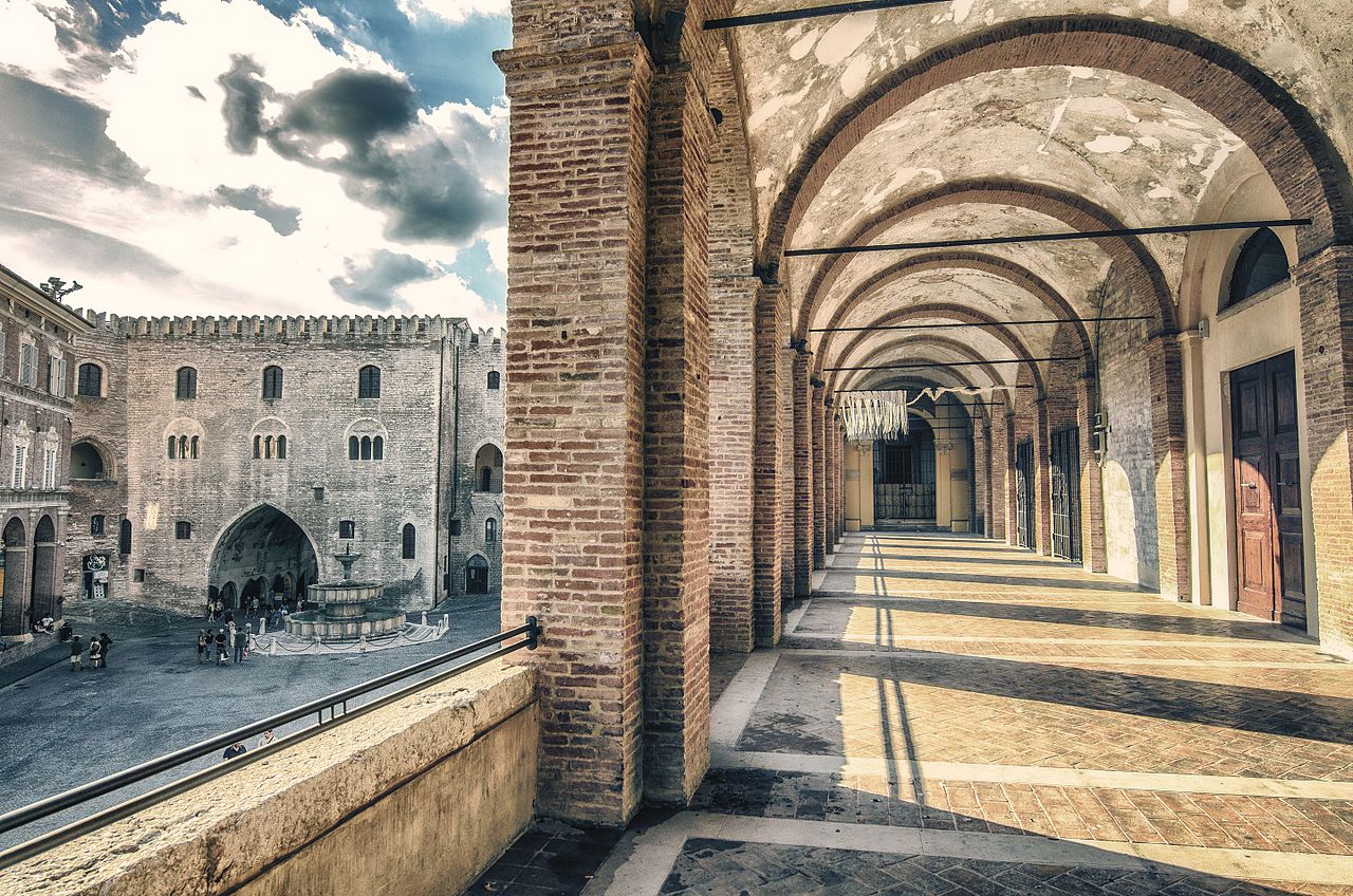 Oltre il velo di Maya